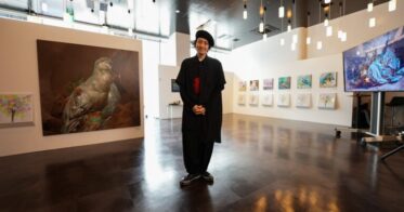 Creator’s NEXT のNFTニュース|『題名のないAI絵画展』が羽田イノベーションシティにて開催、「AIと人間が共創する世界」を1万2千名が体験。10万円のNFTアート26点が購入されました