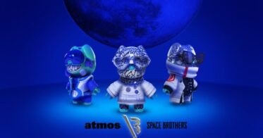 atmos、web3クリエイティブスタジオ『1BLOCK』と、国⺠的⼈気漫画『宇宙兄弟』との世界初となるトリプルコラボレーションNFTを販売。