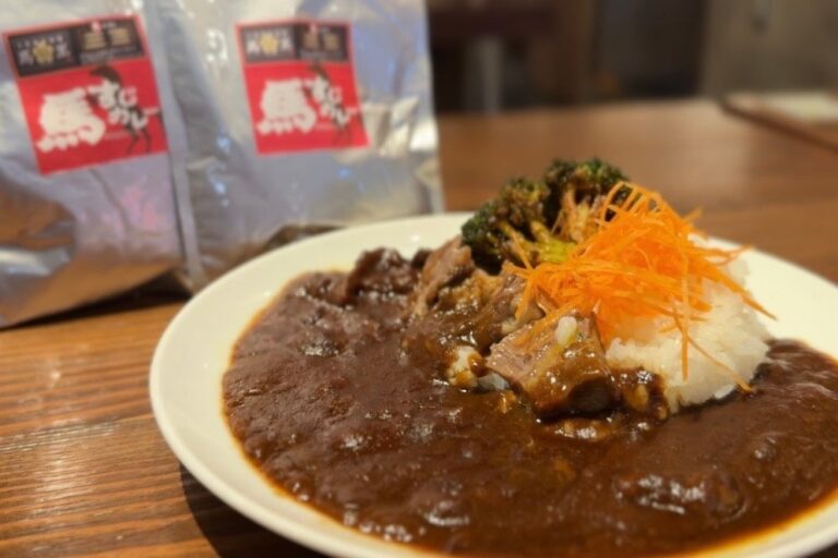 大衆馬肉酒場 馬王 十三店で馬すじカレーが必ずもらえるキャンペーン開催